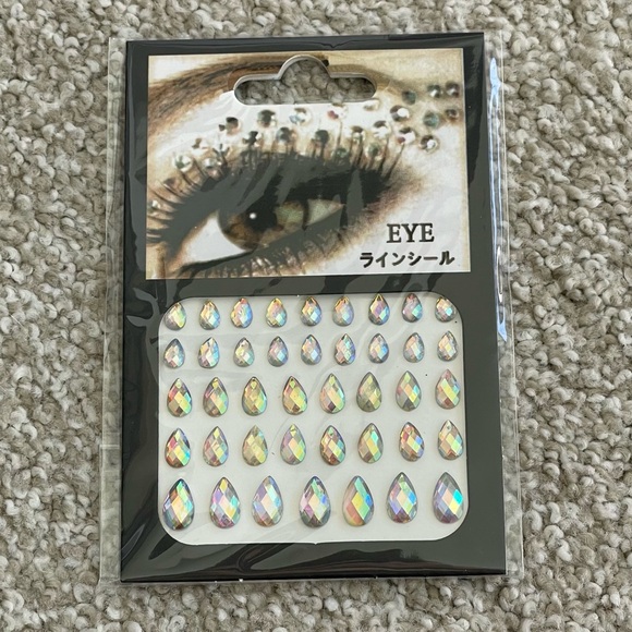 5 Sheets of Rhinestone Acrylic Face Stickers - NWT - Picture 6 of 12